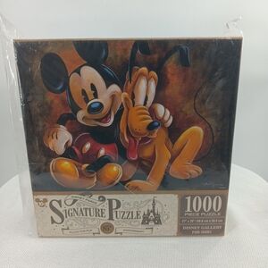 Disney Parks Mickey And Pluto Signature Puzzle 1000 Pieces New